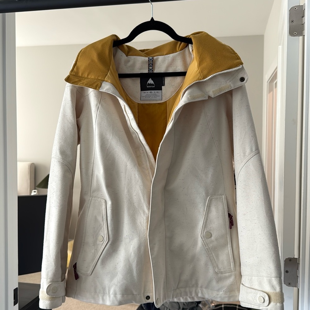 Burton Women’s Jet Set Jacket Medium